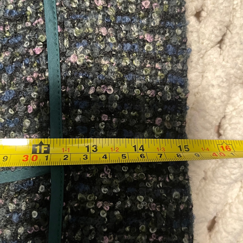 J. Crew Mini Skirt Womens 0 Green Wool Blend Mod Boucle Dark Academia Preppy - Picture 8 of 8